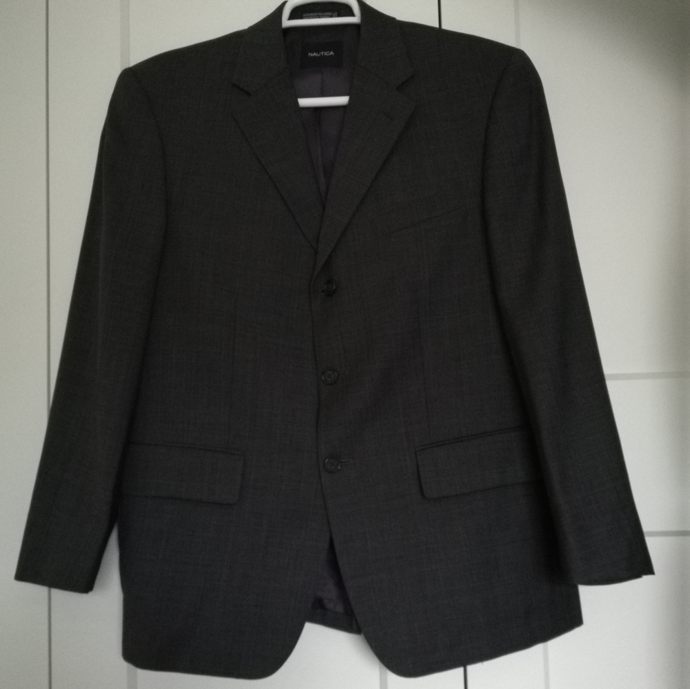 Suit - Picture 13 of 13